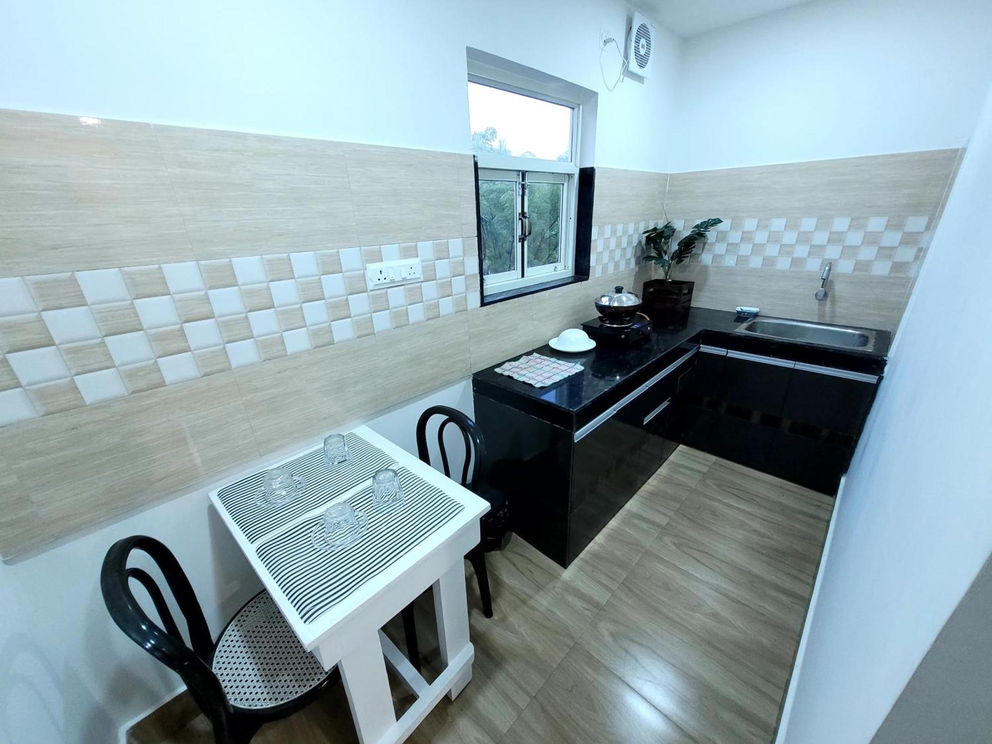 Areca Homestay Guwahati Esterno foto