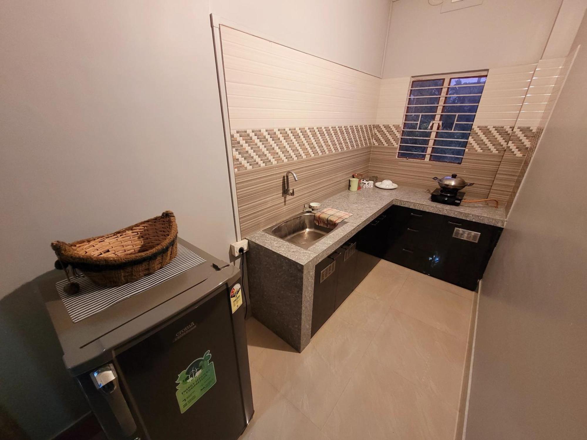 Areca Homestay Guwahati Esterno foto